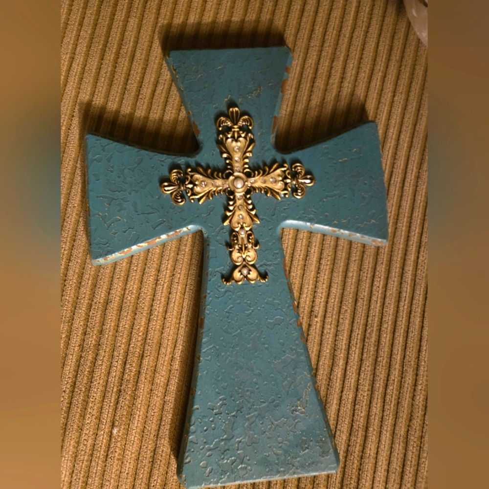 Turquoise decorative cross